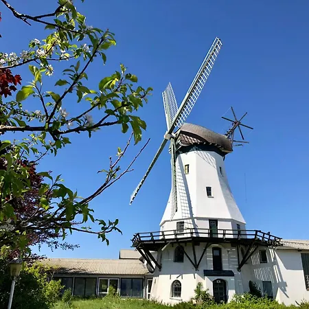 Ankerplatz No 8, Charmante Fuer Bis Zu 4 Pers Am *